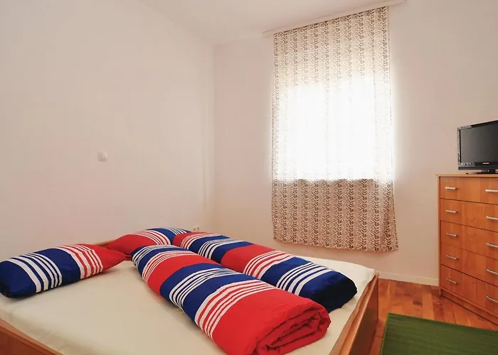 2 Bedroom Stunning In 아파트 *