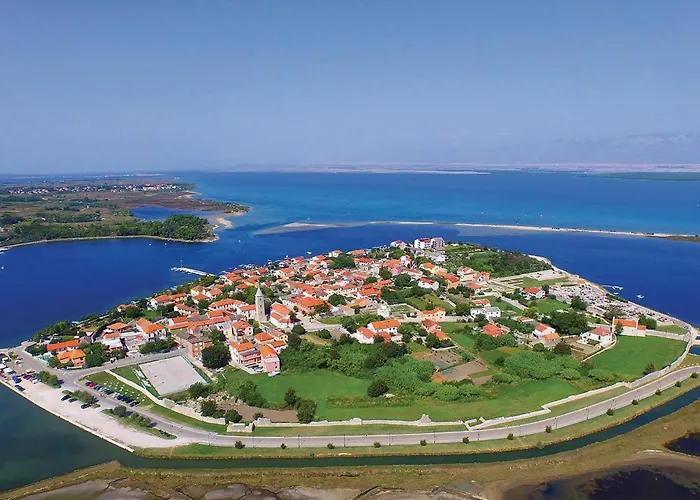 2 Bedroom Stunning In 아파트 *