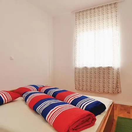 2 Bedroom Stunning In Апартаменты *